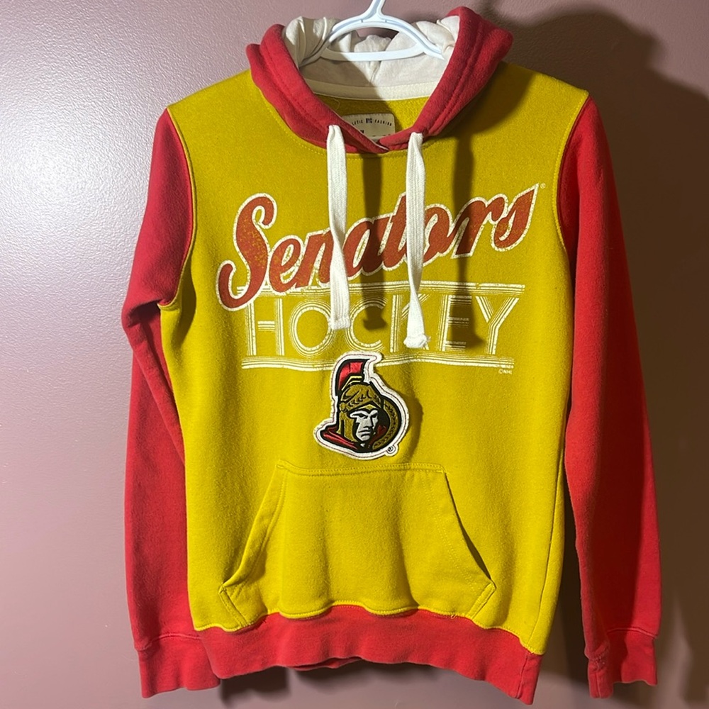 Like New! 4her By Carl Banks Senators Retro Hockey Hoodie S ize Medium